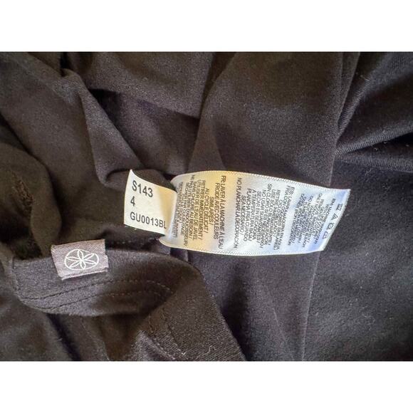 GAIAM Black Performance T-Shirt | Athleisure Essential Yoga Activewear Tee (S) - Picture 4 of 4